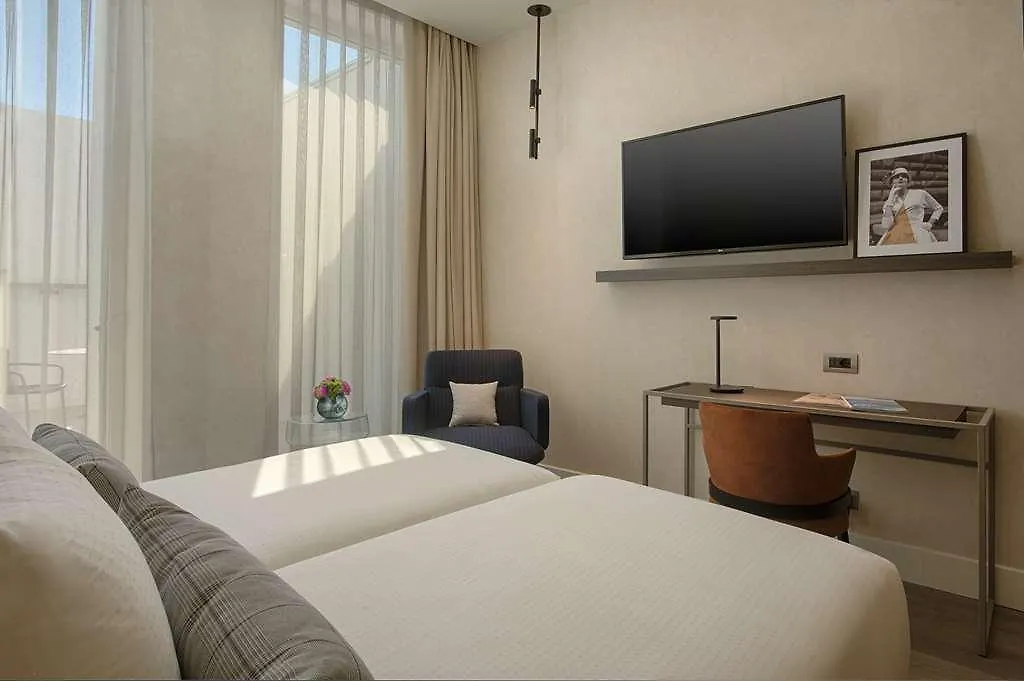 Nh Collection City Life Milan 4*,  Italy