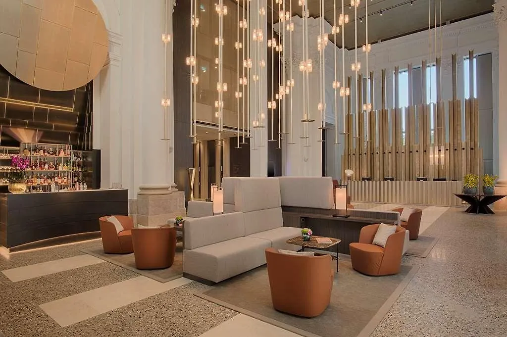 Nh Collection City Life Milan 4*,