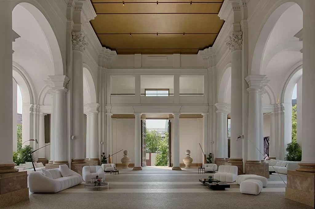 **** Hotel Nh Collection City Life Milan Italy