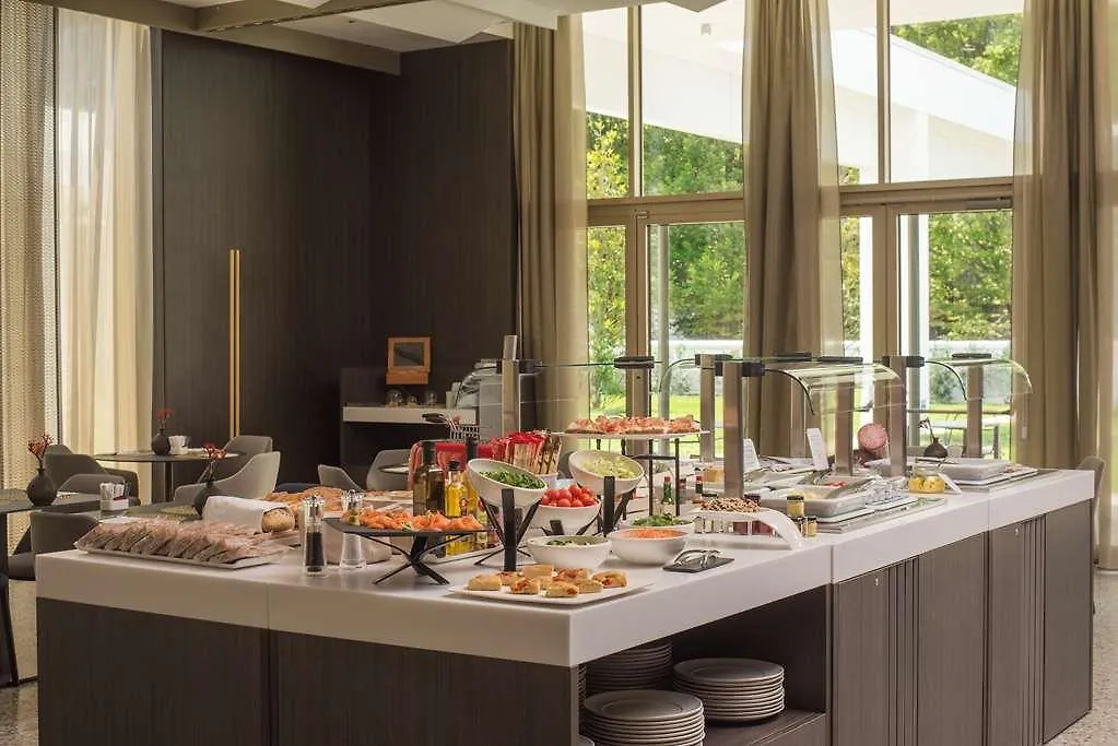 **** Hotel Nh Collection City Life Milan Italy