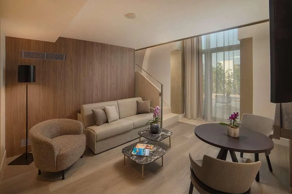 Nh Collection City Life Milan 4*,  Italy